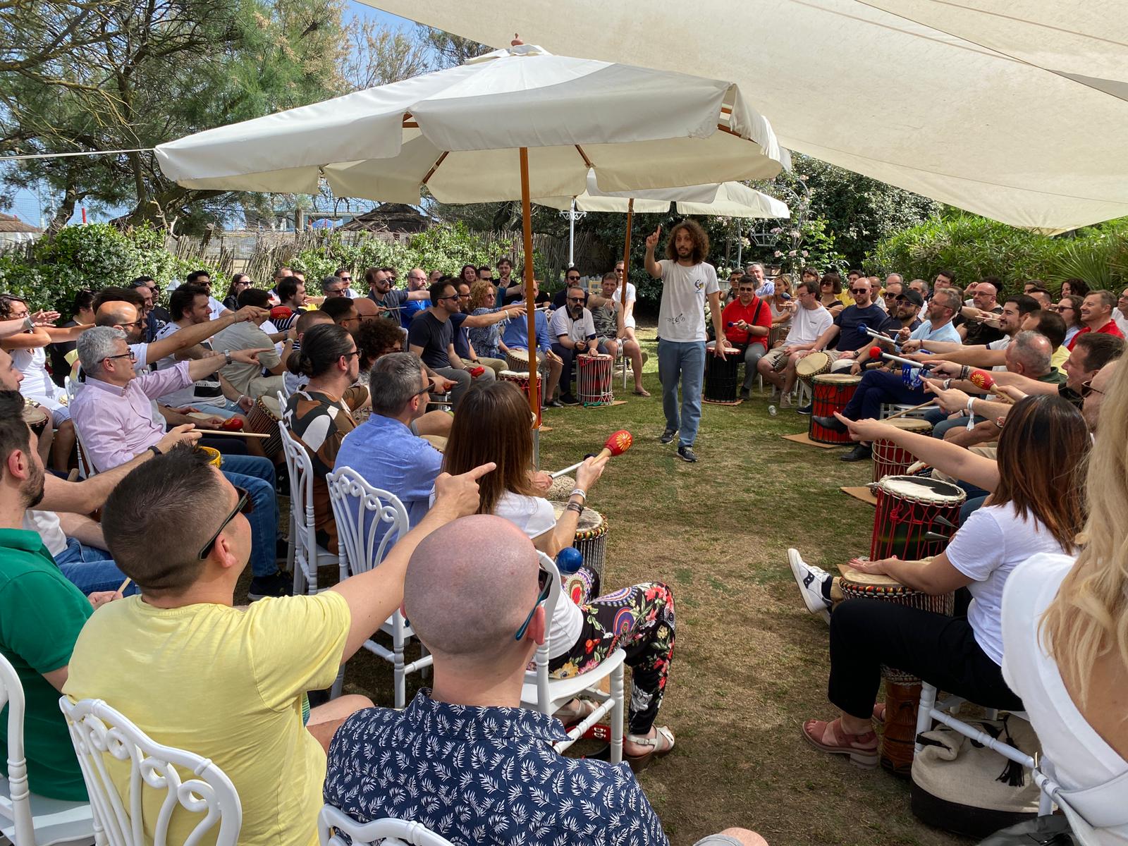 drumming team building tamburi percussioni onebeat musica